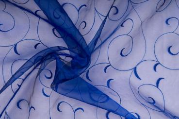 Königlicher Organza mit Ranke bestickt - Royal 