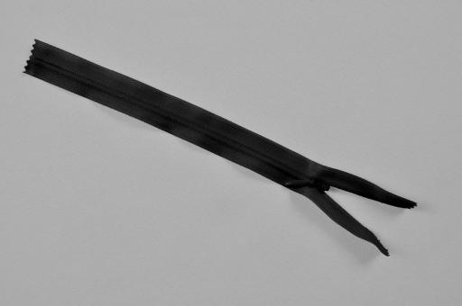 YKK-Kunststoff-Reißverschluss - verdeckt - nicht teilbar - 15 cm Schwarz